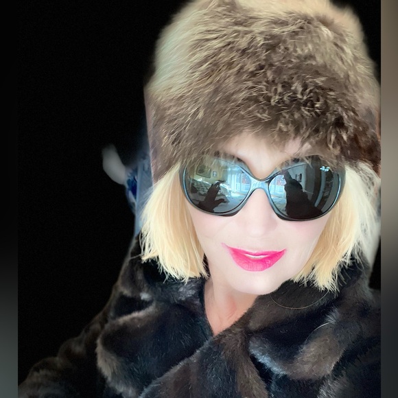 Vintage Fur Hat - Picture 7 of 7